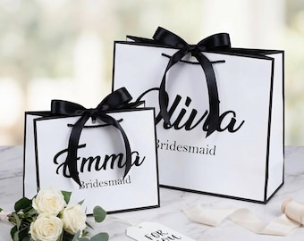 Personalized Name Gift Bag, Custom Wedding Gift Bags, Bridal Party Welcome Bag, Bridesmaid Name Gift Bag
