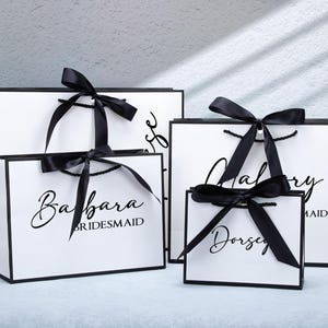 Personalized Wedding Gift Bags, White Gift Bag, Bachelorette Party Bag, Ribbon Tie Rope Gift Bags, Thank You Gift Bags, Birthday Gift Bags