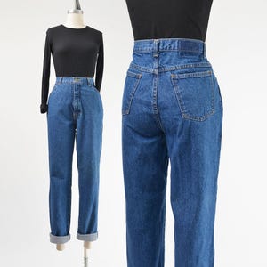 90s Mom Jeans size Medium | Vintage High Waisted Medium Wash Denim Tapered Leg Jeans 30 waist