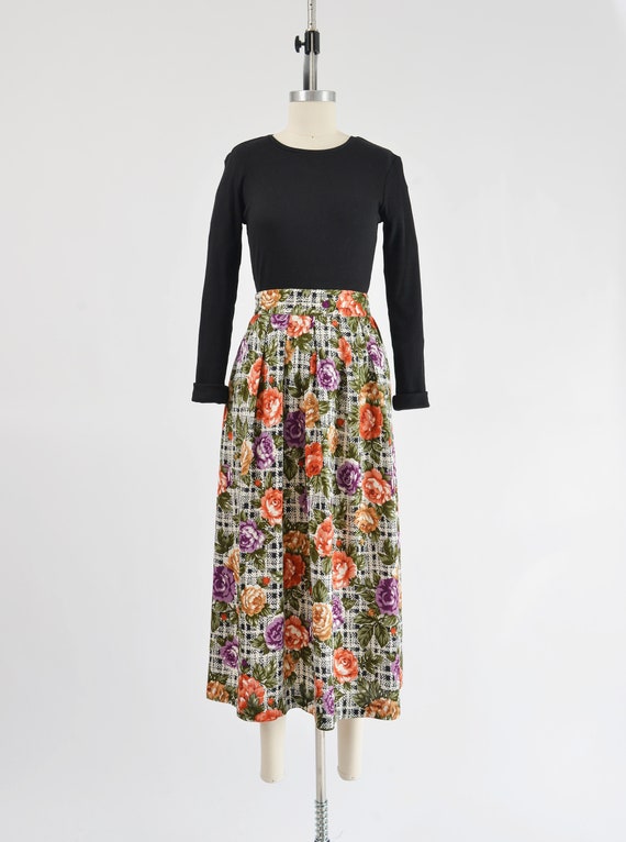 Plaid Floral Skirt size M L | 80s Vintage Black a… - image 2