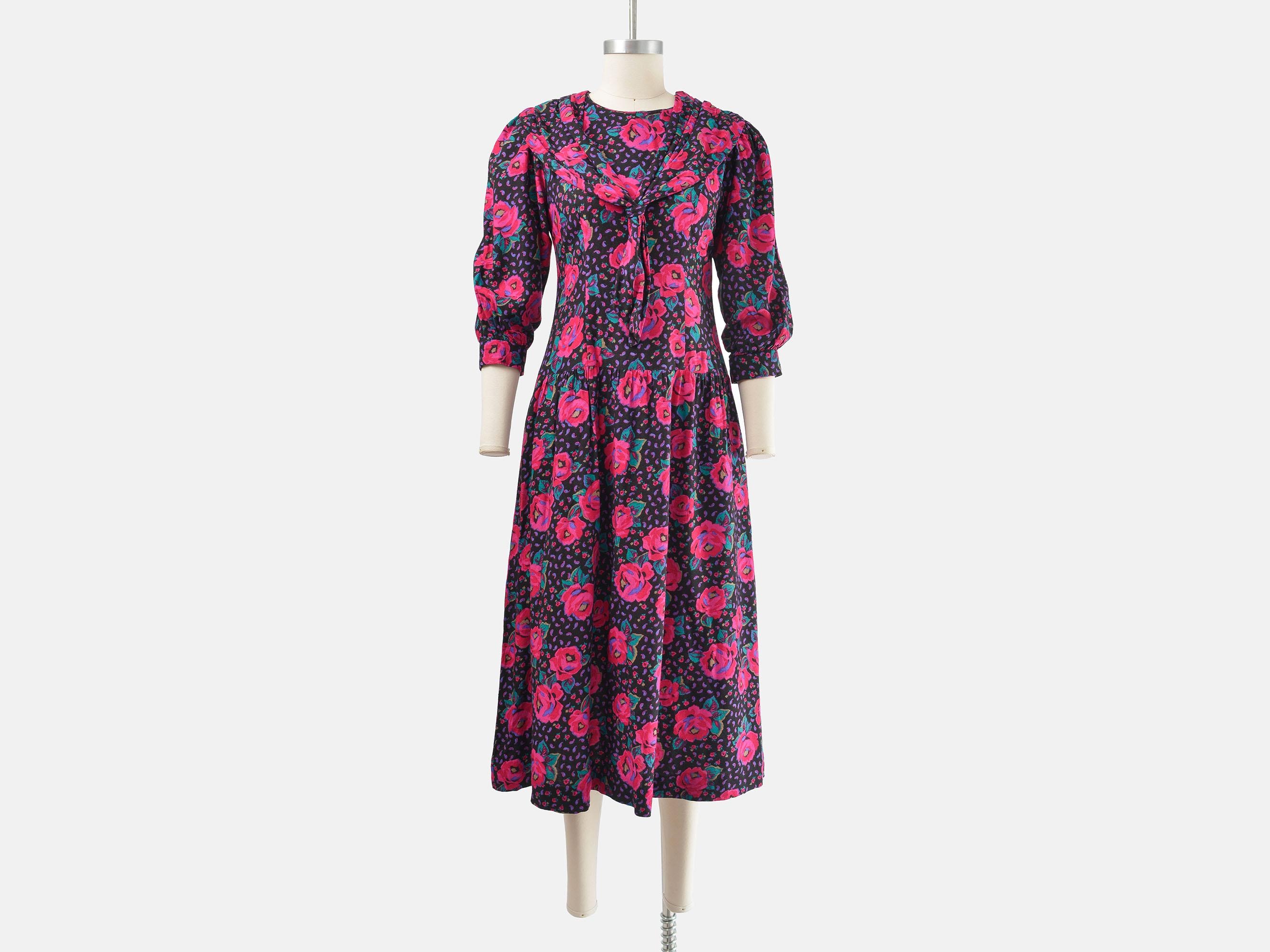 green emerald velvet dress Floral Print Dropped Waist Dress – D'Exotique Box Boutique main image 1