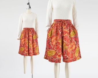 Brick Red Leaf Print Bermuda Shorts 90s Vintage Wide Leg Culottes Elastic Waist Autumnal Soft Rayon size M