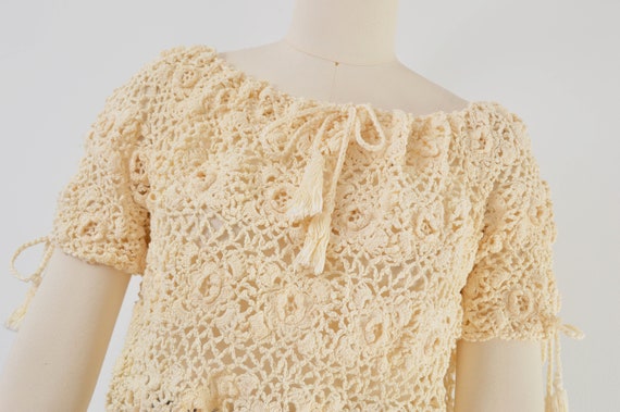 Cream Crochet Top size S M | 70s Vintage Boho Flo… - image 7