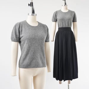 Gray Cashmere Sweater size Small | Vintage 90s Classic Crewneck Short Sleeve Knit Top