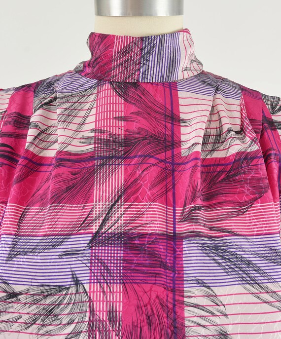 Abstract Plaid Blouse 80s Vintage Tie Neck Button… - image 7