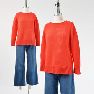 Roter Baumwoll Pulli Größe S | Vintage 90er Jahre Y2K Floral bestickter Pullover