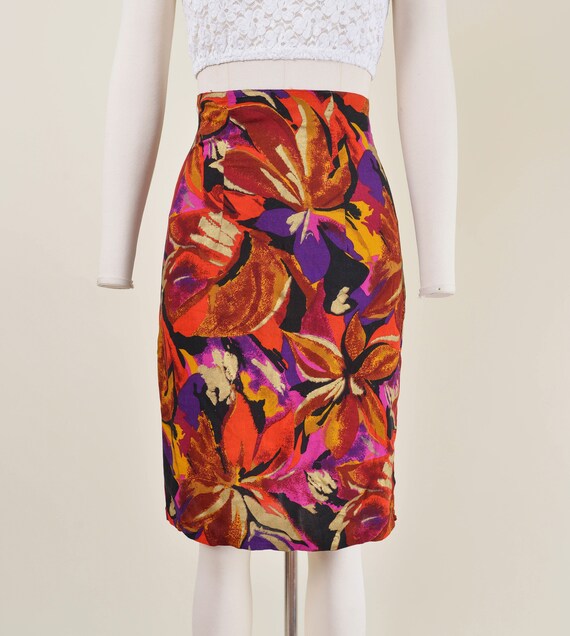 Fitted floral pencil skirt cheap