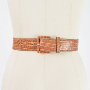 80s Brown Leather Belt, Vintage Croc Embossed Belt Size XS S  display picture 2
