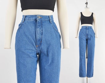 Bonjour Mom Jeans 90s Vintage High Waisted Tapered Leg Jeans size M 31 waist 41 hips