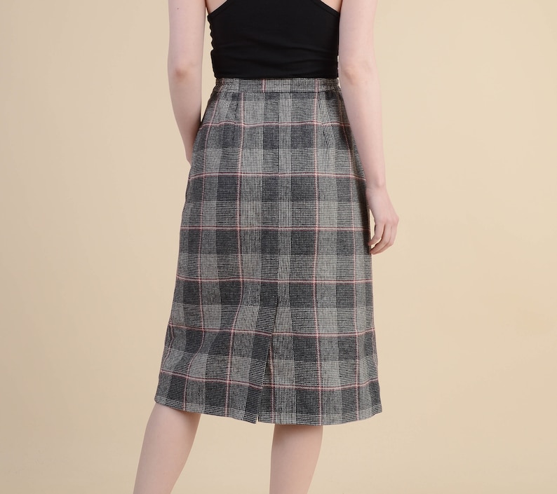 Wool Blend High Waist Pencil Skirt with Pockets Gray Black Red Vintage 70s Checkered Plaid Pencil Skirt size S M 6 8