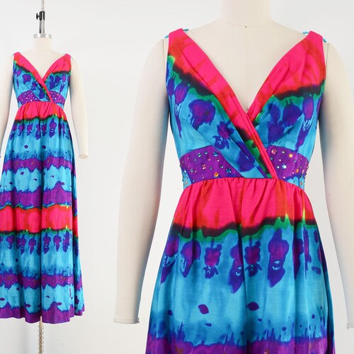Tie Dye shops Jumpsuit | 60s 70s Vintage Wide Leg Palazzo Jumpsuit | Psychedelic Cocktail Party Jumpsuit with Rhinestones size XS S