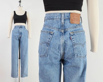 Levi's Jeans | 90s Vintage High Rise Mom Jeans size Large 34 waist