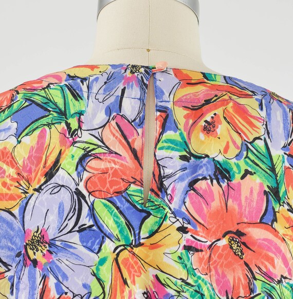 Colorful Floral Blouse 90s Vintage Silky Painterl… - image 6