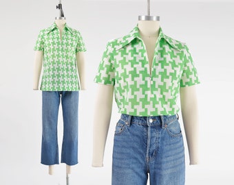 Green and White Houndstooth Shirt 70s Vintage Mod Disco Shirt Zip Up Neck Dagger Collared Short Sleeve Top