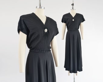 40s Black Rayon Crepe Dress | Vintage Cap Sleeve Full and Flowy Maxi Dress size Medium