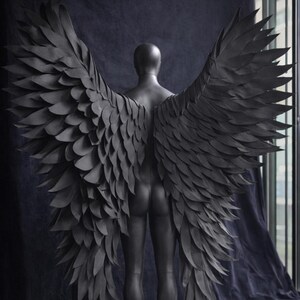 XL Black Angel Wings – Handmade Gothic Costume Accessory for Stage, Gala, Fantasy Styling