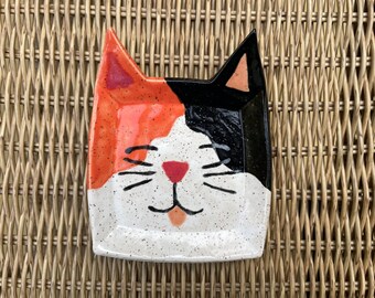 Ceramic Stoneware Cat Shaped Dish