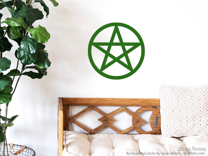 Pentagram WALL DECAL, Pagan Wiccan Wall Art, Simbolo della strega, Pentacolo immagine 2