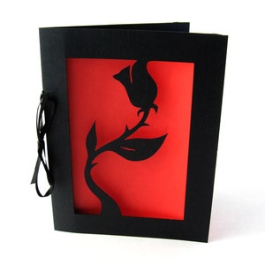 Carte de Saint-Valentin rose noire - silhouette en papier découpé rouge et noir