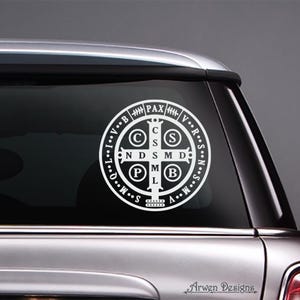Décalcomanie pour voiture médaille Saint Benoît, croix bénédictine, symbole saint Benoît, sticker chrétien, breloque de protection
