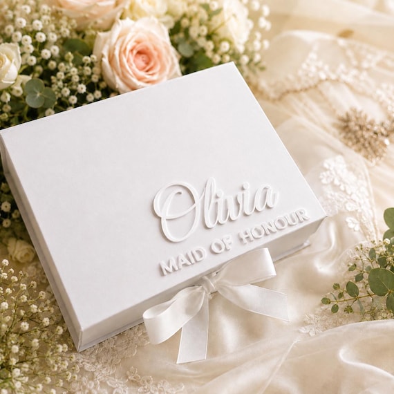 Personalised Bridesmaid Gift Box, Bridal Party Gift Box, Maid of Honour Gift, Custom Acrylic Name Keepsake Box
