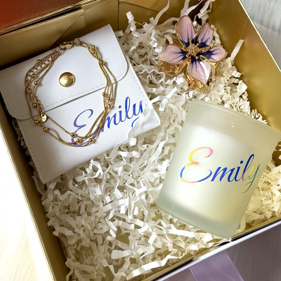 Best Friend Gift Box | Personalised Gift for Bestie | Custom Name Gift ...