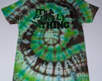 Philadelphia Eagles It’s a Philly Thing Ice Dyed T-Shirt – Hand Dyed Unisex Medium, Green/Brown Hanes ComfortSoft Cotton Tee - Spiral Design