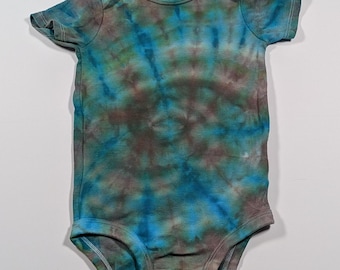 12 Months Hand-Dyed Carter’s Baby Bodysuit \ Onesie | 100% Cotton | Unique Blue & Brown