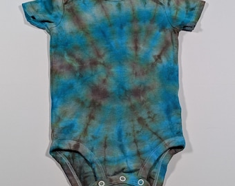 9 Months Hand-Dyed Carter’s Baby Bodysuit \ Onesie | 100% Cotton | Unique Blue & Brown