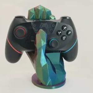 Low Poly Hand Phone Stand & Controller Holder – Support-Free Print