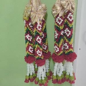 Thai Garland for Groom, Bride or Monk – Double-Sided Flower Lei – Handmade Wedding or Religious Garland – 1 Piece