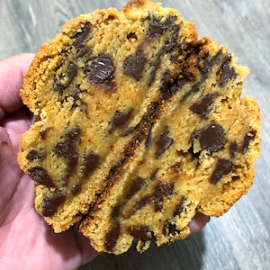 Biscuits aux pépites de chocolat style NY - (pour environ 5 biscuits)