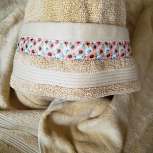 Floral Hooded Towel - girls, kids, beach, swim, pink, purple, rose, daisy, sunflower, lemon, strawberry