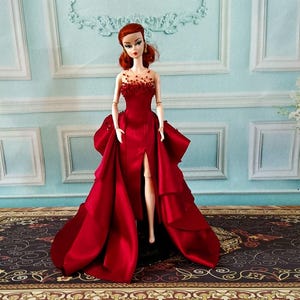 elegant barbie dress Lot