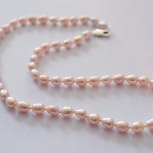 Natural Color Soft Peach Cultured Freshwater Pearl Necklace Hand Knotted Silk Thread Simple Pearl Necklace Petite Pearls image 3