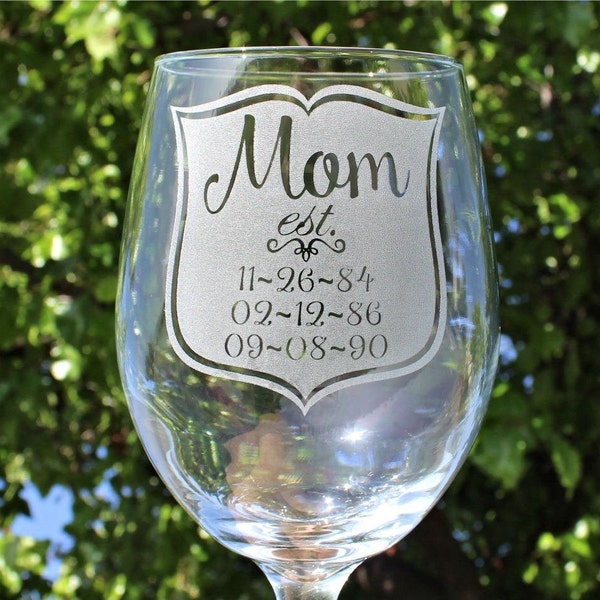 Wine Glass, Personalized, Mothers day gift idea, Gift for Mom, New Mom Gift, Custom Wine Glass, Gift from Kids, Wife Gift, Mothers Day Gift