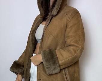 Manteau à capuche en peau de mouton pour femme Veste d'hiver en daim marron doublée de fourrure