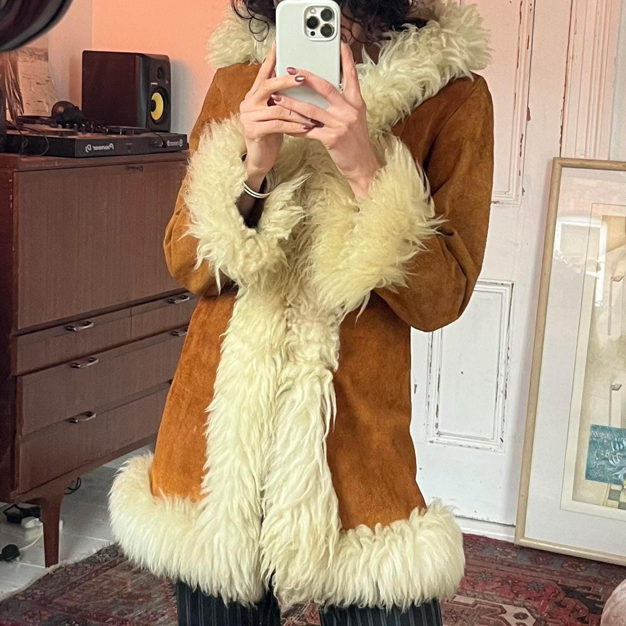 Vintage Penny Lane Shearling Coat With Hood – Iconic 70s Boho