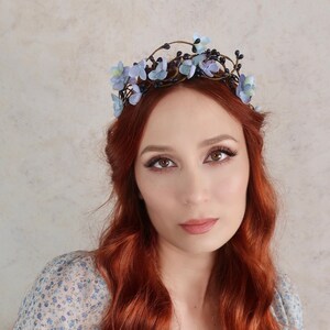 Rustic spring twig crown, woodland blue floral headband, blue flower hair vine, branch headpiece, spring hair accessories, navy pip crown image 8