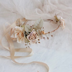 close up of beige rose flower crown