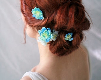 Teal flower hair pins, blue flower clips, turquoise floral bobby pins, hair clip set, hair accessories, flower hair pins, floral hair clips