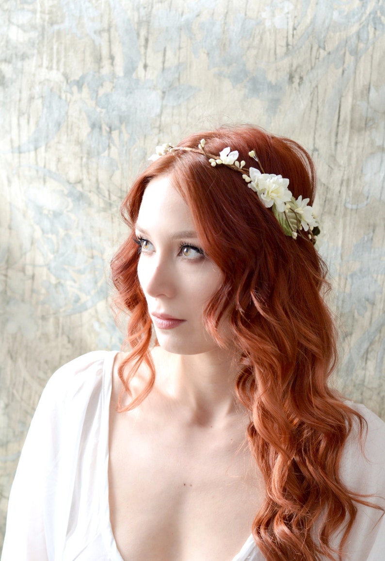 Rustic flower crown, ivory bridal crown, boho chic crown, floral crown, wedding hair accessories, woodland hair wreath, bridal circlet image 3