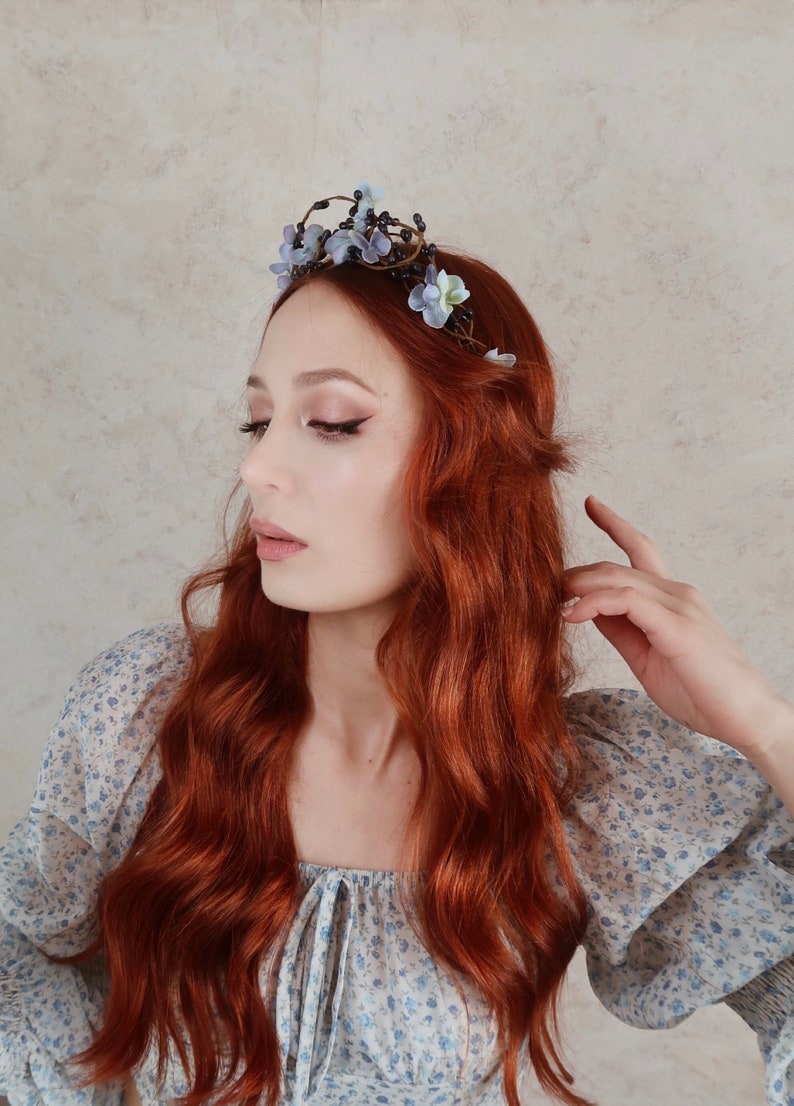 Rustic spring twig crown, woodland blue floral headband, blue flower hair vine, branch headpiece, spring hair accessories, navy pip crown image 5