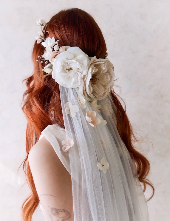 Bridal Flower Crown Veil, Beige Floral Veil, Cathedral  display picture 1