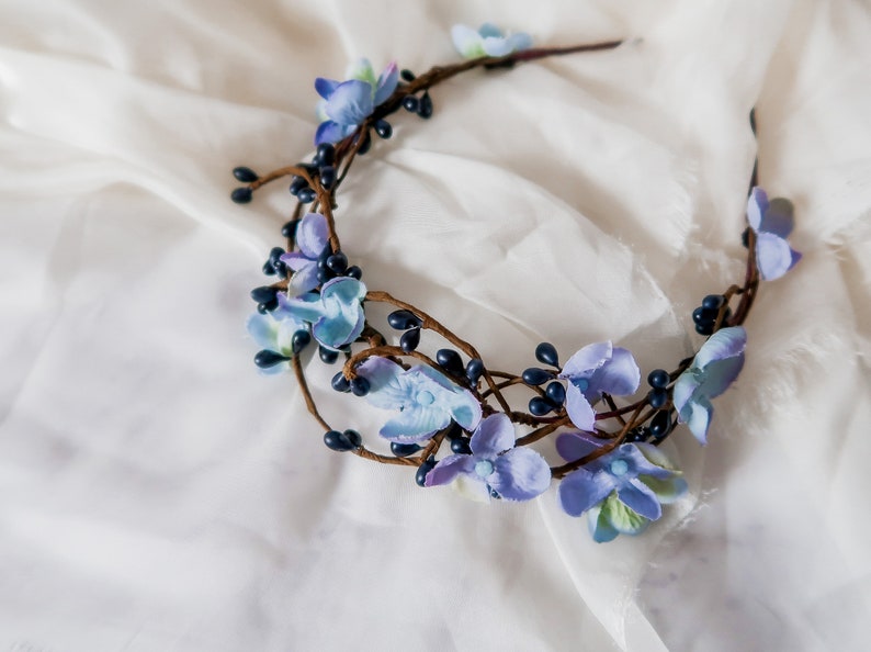 Rustic spring twig crown, woodland blue floral headband, blue flower hair vine, branch headpiece, spring hair accessories, navy pip crown image 4