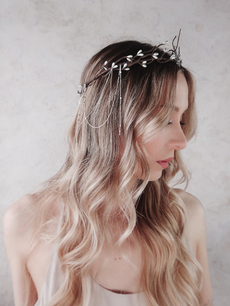 Arwen bridal vine crown, elven circlet, silver branch crown, medieval headdress, wedding hair wreath, twig headpiece, dainty fairy hairpiece image 7