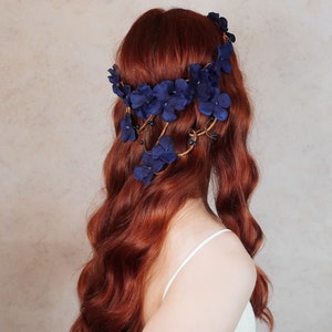 Navy blue flower crown, floral hair wreath, bridal vine crown, wedding headpiece, medieval bridal hair circlet, navy wedding hair piece