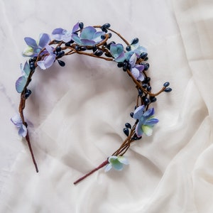 Rustic spring twig crown, woodland blue floral headband, blue flower hair vine, branch headpiece, spring hair accessories, navy pip crown image 6