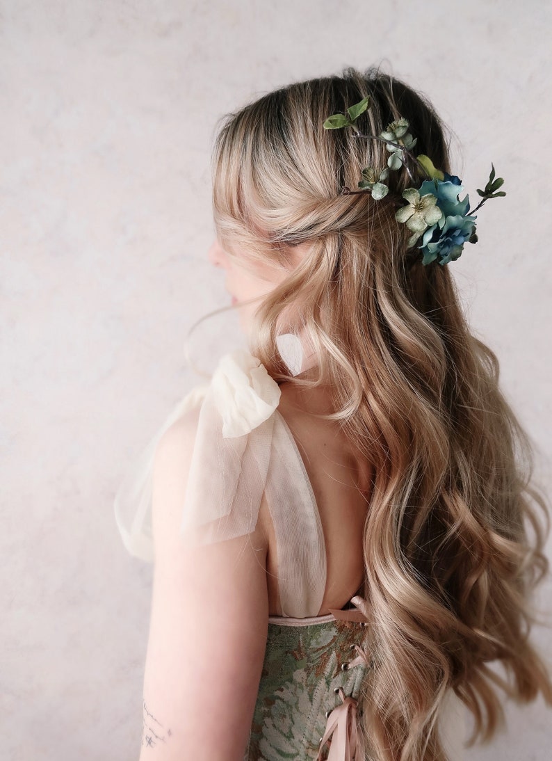 Woodland blue flower comb, teal floral half crown, bridal headpiece, fairytale wedding, boho bride crown, hair garland, twig head piece image 3