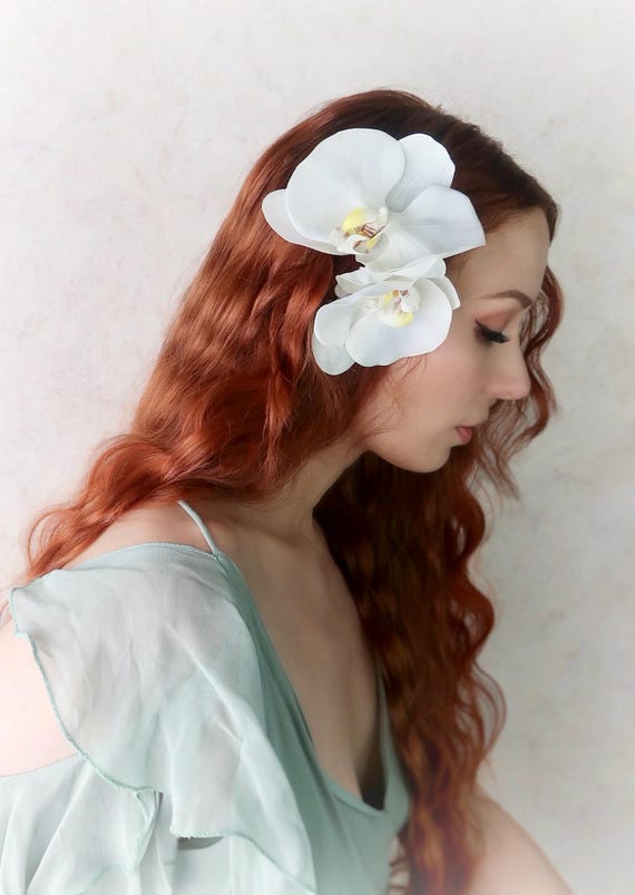 Orchid hair clips, large flower clip set, beach wedding accessory, boho hair pins, white hair flowers, bridal hair pins, simple floral clips